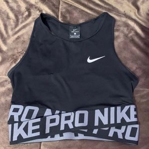 Nike Pro Crop Top